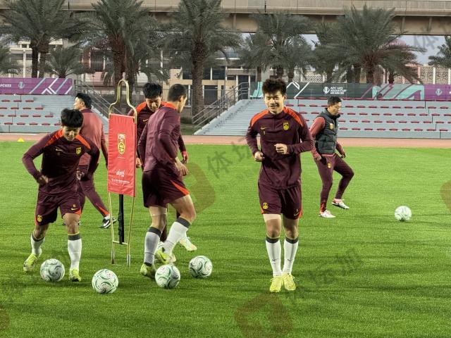 开云-U23国足昨日完成沙特首训 刘浩帆首次参加合练