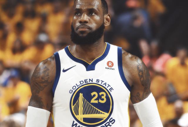 开云体育APP下载-Woj：追梦鼓动拉科布报价詹姆斯 交易最后时刻被拒