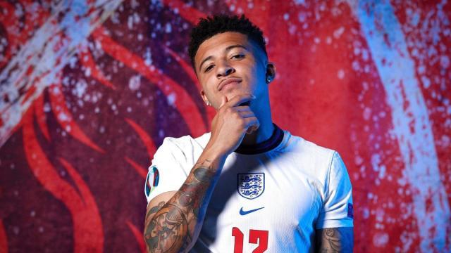 开云官网-多特官宣桑乔转会曼联，红魔期盼的右边锋终到位！