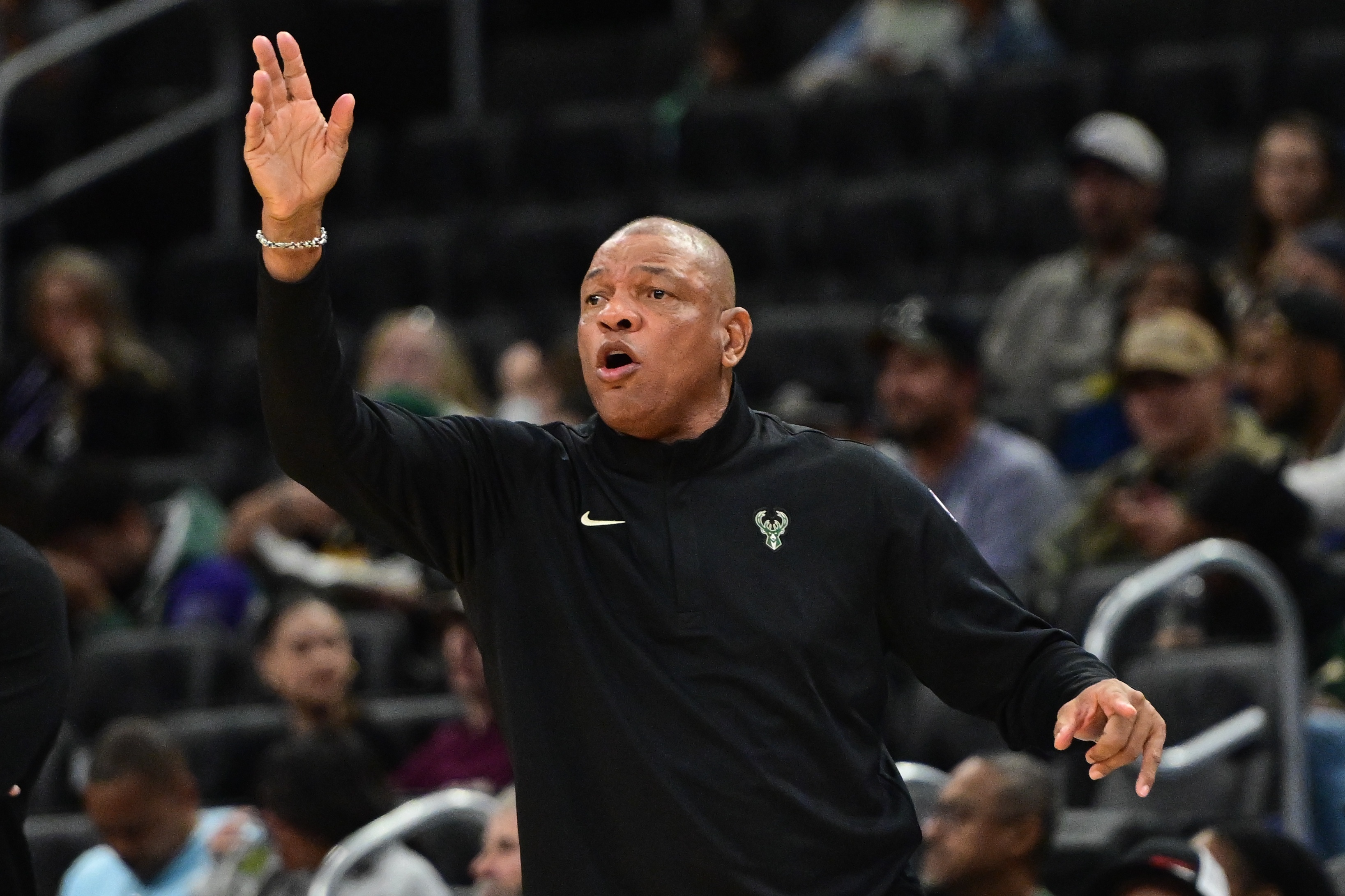 开云体育APP下载-老里：这两年并不如愿 我本可以做得更好 哪怕球员更健康一些